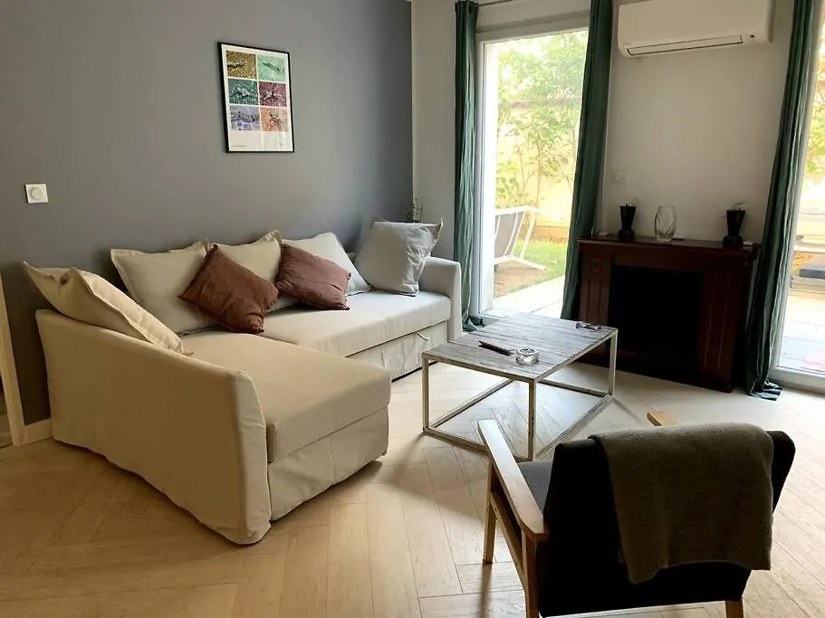 Apartment Appartement Tres Calme Avec Jardin Plein Sud Lyon France