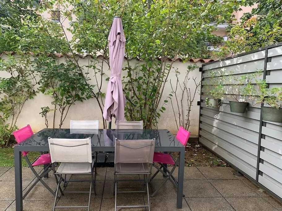 Apartment Appartement Tres Calme Avec Jardin Plein Sud Lyon
